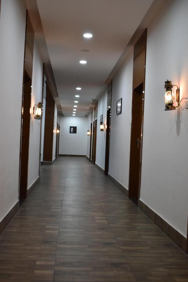 Hotel Sapphire Tinsukia Bagian luar foto