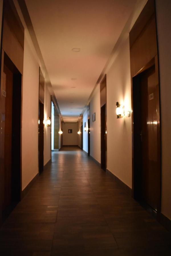 Hotel Sapphire Tinsukia Bagian luar foto