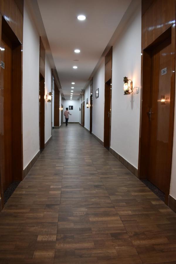 Hotel Sapphire Tinsukia Bagian luar foto