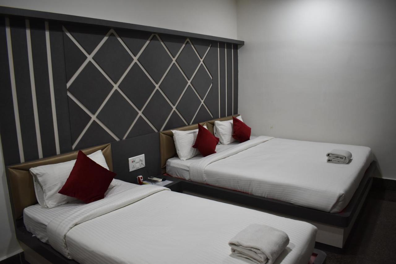 Hotel Sapphire Tinsukia Bagian luar foto